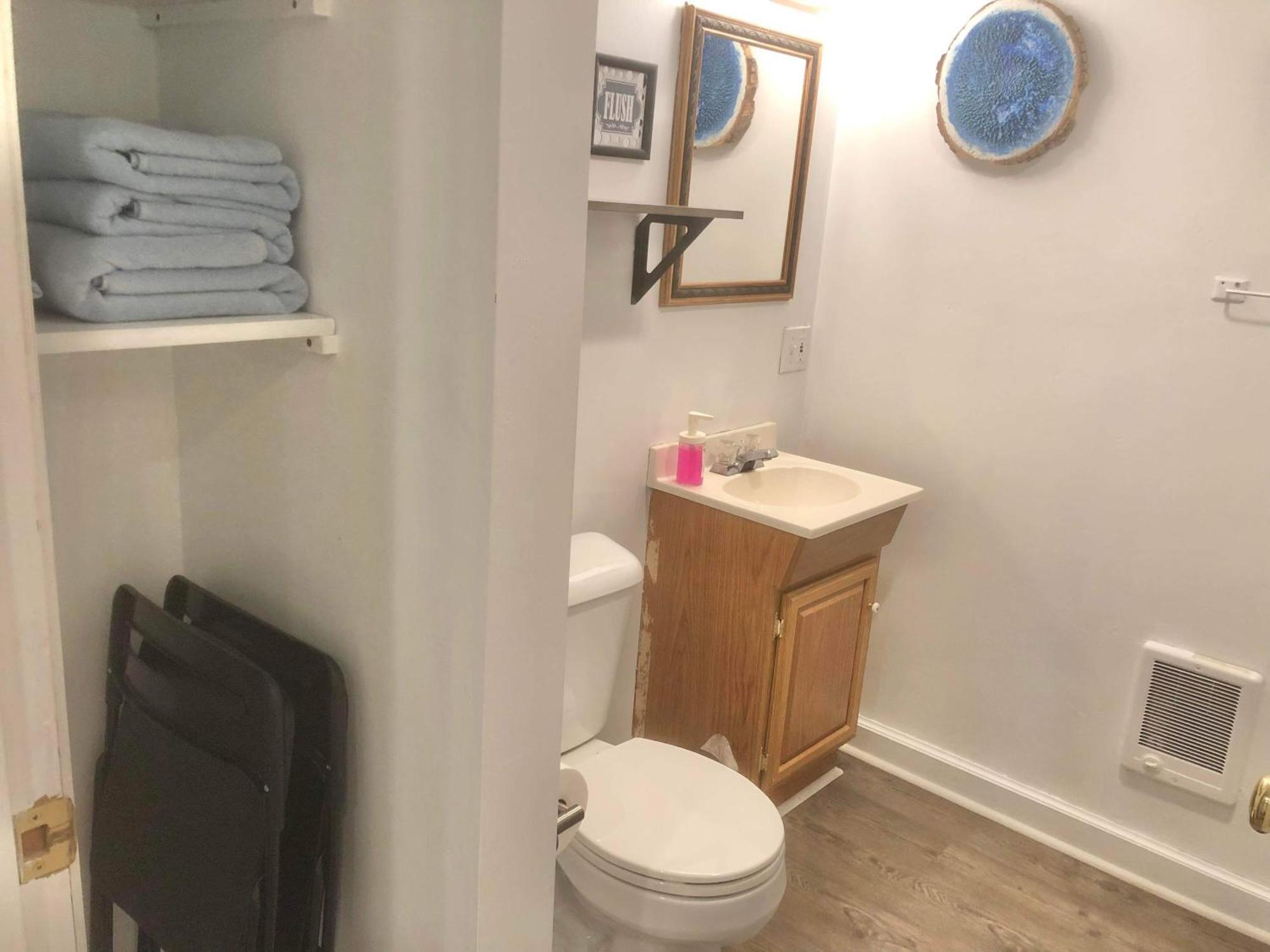 Cute One Bedroom By Airport ミネアポリス エクステリア 写真