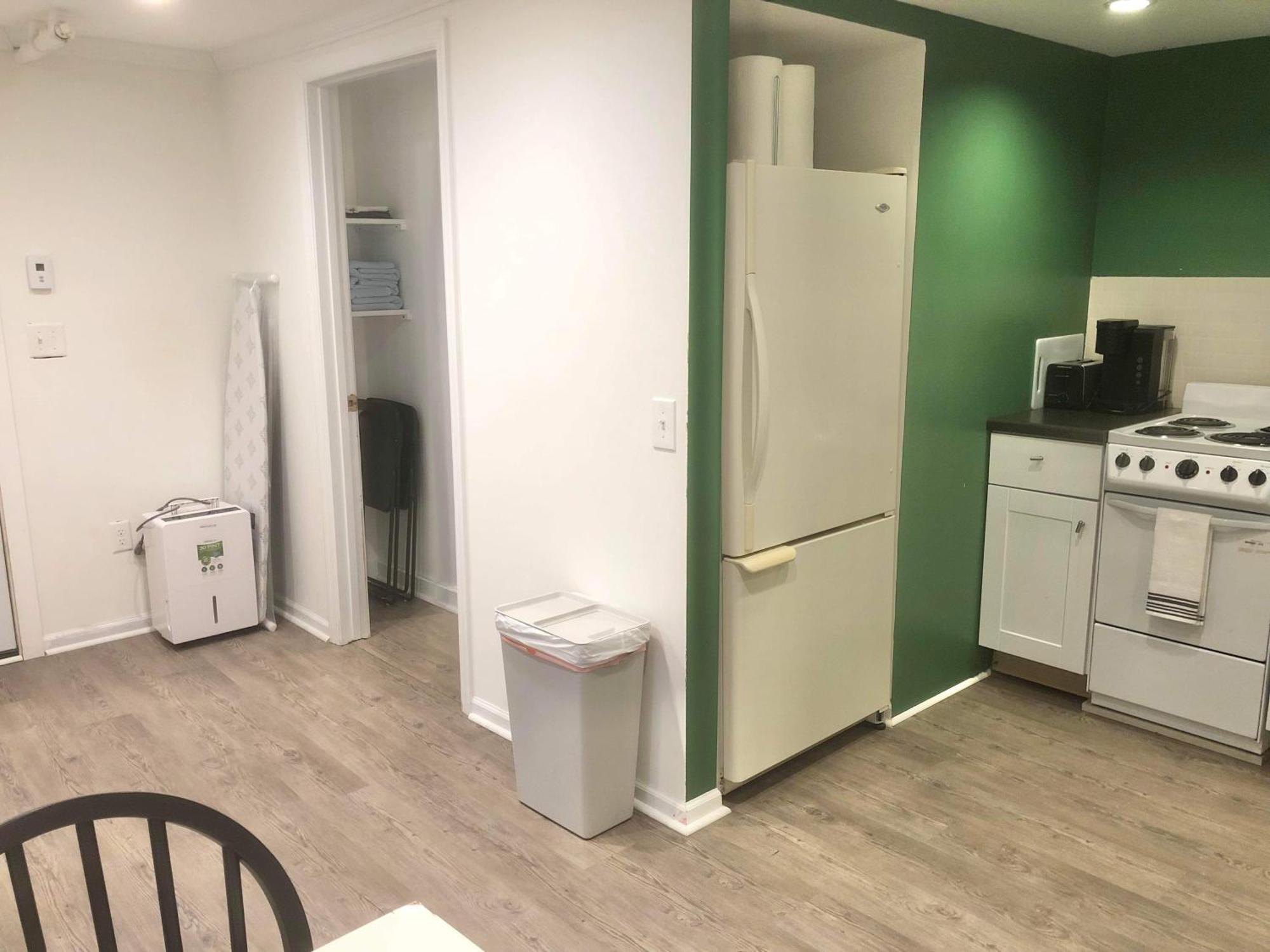 Cute One Bedroom By Airport ミネアポリス エクステリア 写真